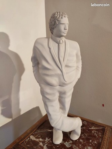Original sculpture biscuit