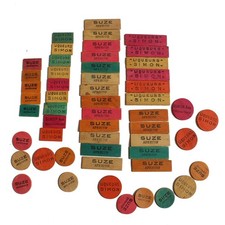 Lot de 53 jetons publicitaires en bois alcool Suze / Liqueurs Simon