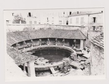 Photo ancienne ?️ Fosse Dionne Tonnerre source circulaire lavoir 1955