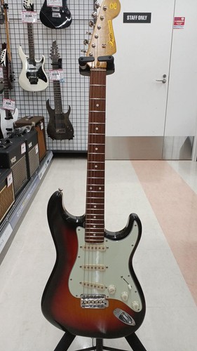 Guitare électrique moon - guitare,