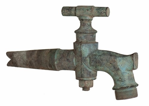Ancien gros robinet - ancien,