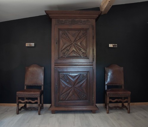 Meubles louis xiii - ,