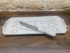 Plateau à cake et couteau en porcelaine de Limoges (Bailles)
