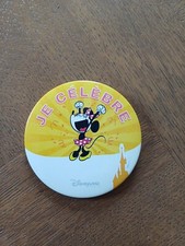 PINS Badge du parc Disney
