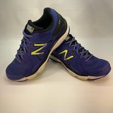 New Balance Womens 670 V5