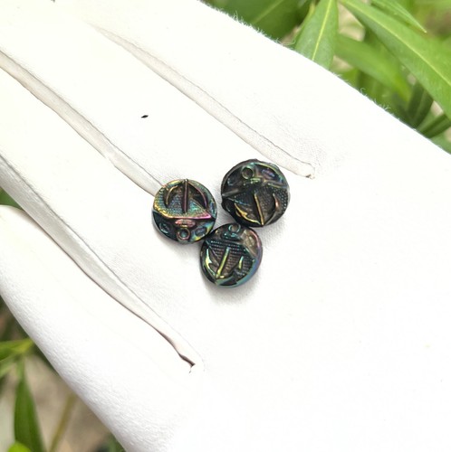 Lot anciens petits - anciens, boutons