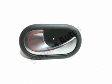 POIGNEE INTERIEURE PORTE AVANT