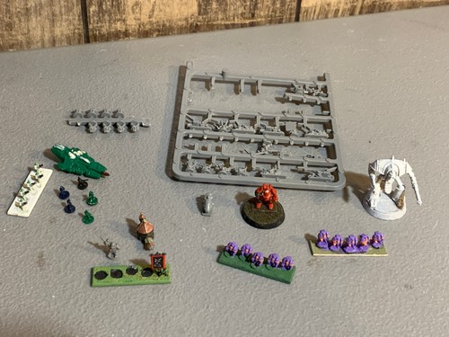 A28842 epic 40k random lot - a28842,