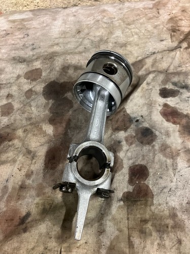 Piston bielle moteur - et,