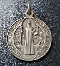 B9240 : Médaille Religieuse A Déterminer  - Croix Orthodoxe