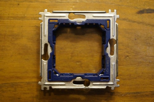 Arnould bticino support 2 - support,