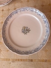 3  grandes assiettes faiënce de Moustiers , décor floral style XVIIIè