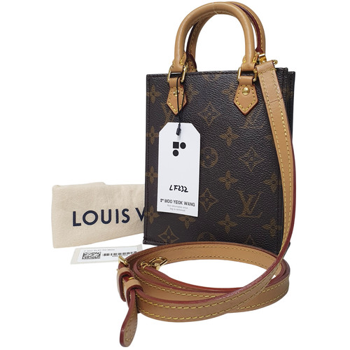 Tariff free authentic louis - free,