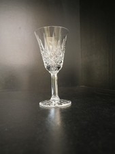 1 verre à vin blanc cristal