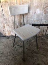 Chaise Enfant Metal Gris + Assise & Dossier Plastique Blanc Vintage #A339