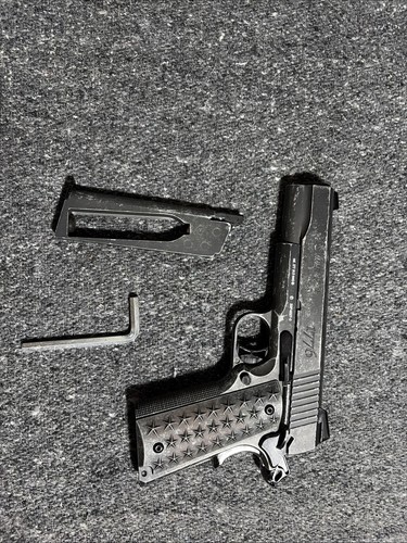 Sig sauer the people 1911 - sauer,