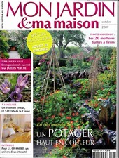 MON JARDIN et MA MAISON. N° 573. terrasse en ville. crocus safran de la Creuse.