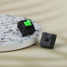 Commutateurs RVB verts pour