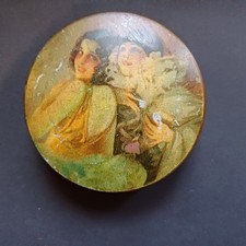 ancienne boîte en tôle lithographiée Pierrot