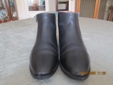 Boots Jonak cuir noir ,intérieur cuir