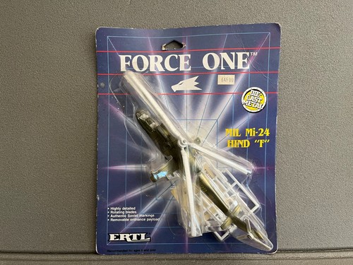 Ancien avion miniature - ancien,