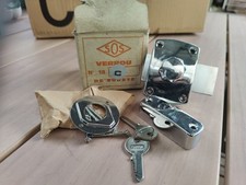 ANCIEN VERROU DE SÛRETÉ Chromé Comme NEUF SERRURE AVEC 2 CLÉS Marque SOS.