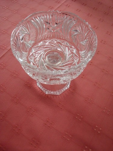Coupe sur pied - sur, cristal