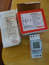 interrupteur horaire digital  programmable ref 412631  230 v 16A  LEGRAND neuf