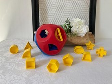 825⚜️Jouet Tupperware Boule Balle Ball 1er âge Forme Trieur Bon État et Complète