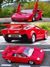 1/24 Lamborghini Countach 1988