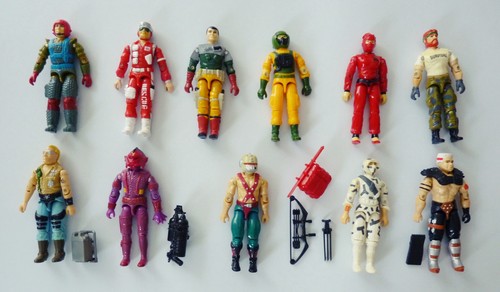 Lot figurines i - 11,
