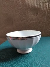 Bol ancien porcelaine Saint