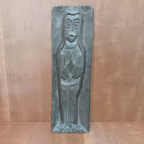 Vierge sculptée sur - sur, planche