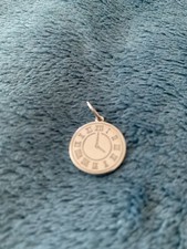 Pendentif rond forme pendule