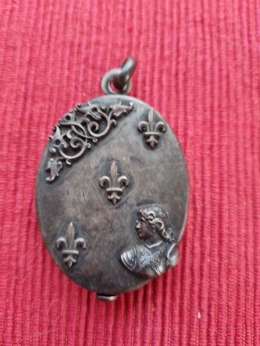Gros pendentif argentè 19eme - gros,