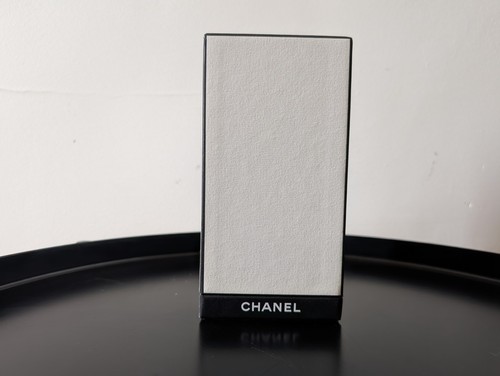 Beige chanel huile pour - pour, le