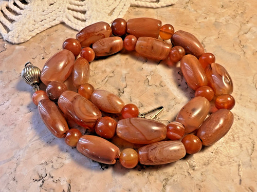 Collier ancien perles pierre