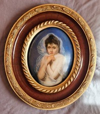 Cadre ovale décoratif en