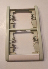 Legrand SAGANE Anis vert clair Plaque double verticale 82021  Prise Interrupteur