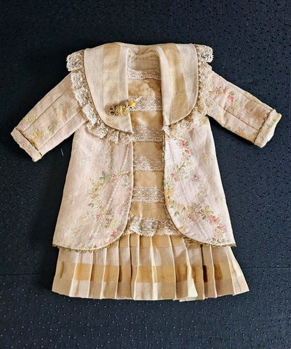 Magnifique ancienne robe - magnifique,