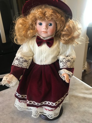 Ancienne poupee porcelaine - ancienne,