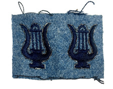 Insignes (Paire) de lyres