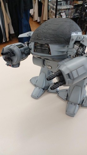 Hot toys robocop ed - robocop, 1/6
