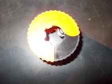 COUPE TUBE CUIVRE ET PVC -