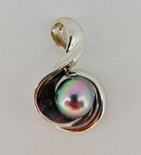 Charm Pendent En Or Blanc 750