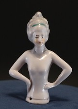 Demi figurine antique half doll germane porcelaine Deutschland femme elegante