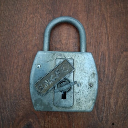 Cadenas clé métal 1 - à,