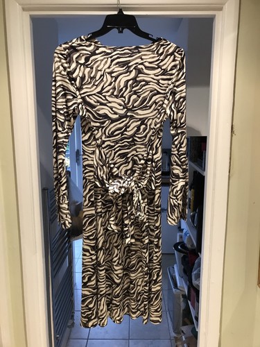 Belle robe élégante soie - robe, en