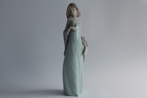 Lladro figurine porcelaine - lladro,