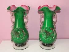 Vase En Verre Floral Vintage Fait Main Vert Rose fuchia Marque Pontil 